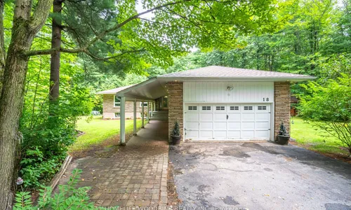 18 Woodland Heights Dr