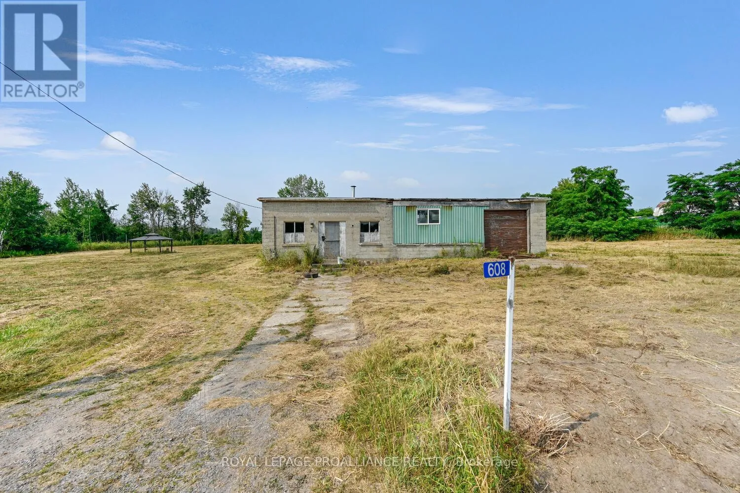 Single Family at 608 Froom Road - MLS# 29211689