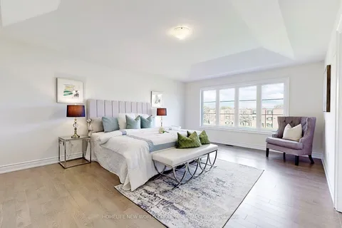 73 William Durie Way, Toronto, ON M2R 0A9