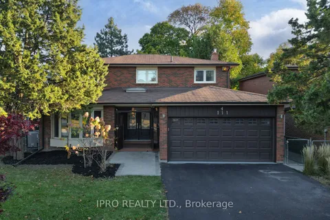 111 Newton Dr, Toronto, ON M2M 2N2