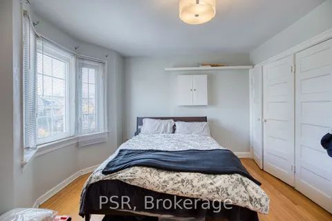 82 Greensides Ave, Toronto, ON M6G 3P7
