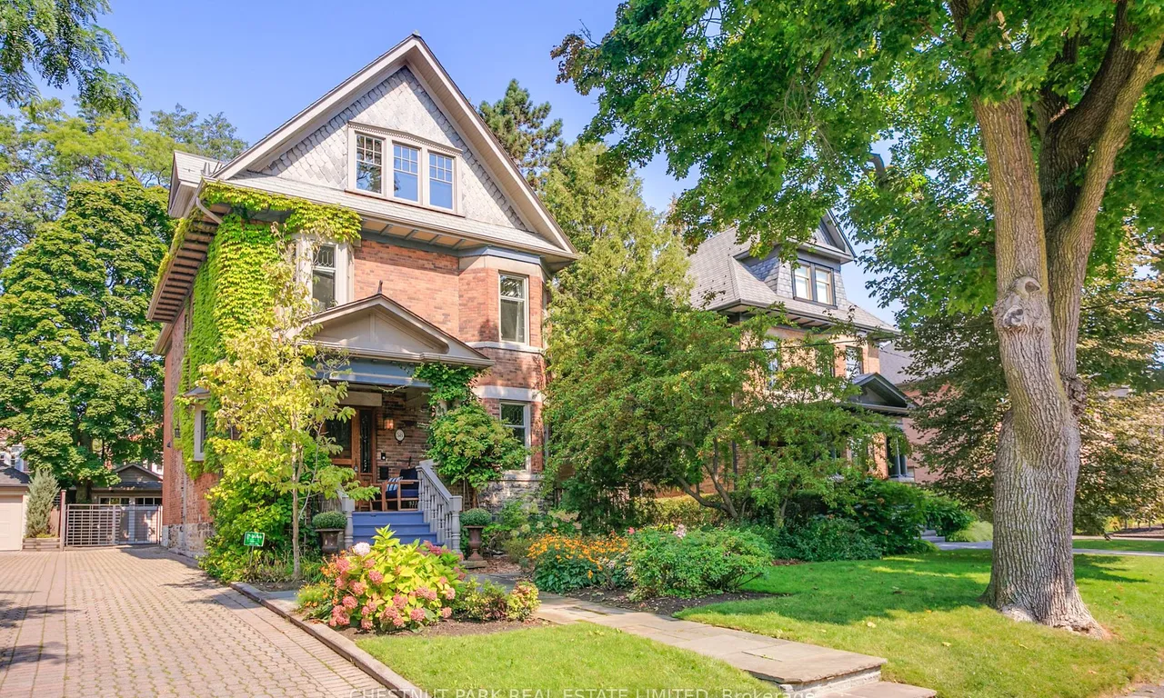 58 Lytton Blvd, Toronto, ON M4R 1L3