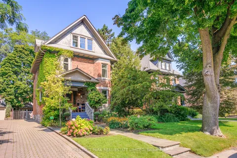 58 Lytton Blvd, Toronto, ON M4R 1L3