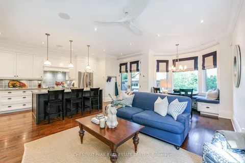 58 Lytton Blvd, Toronto, ON M4R 1L3