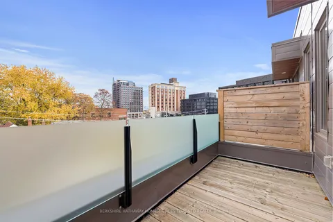 30 Perth Ave, Toronto, ON M6R 0A8