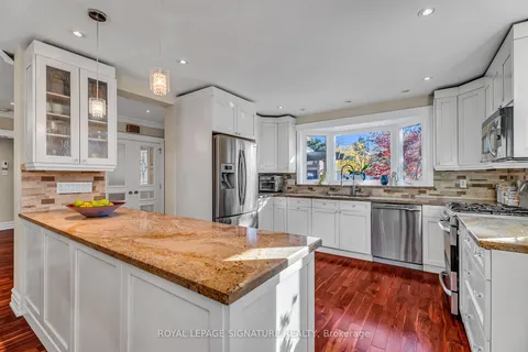 75 Valentine Dr, Toronto, ON M3A 3J7