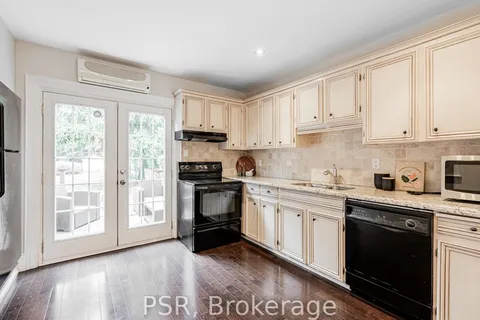 478 Merton St, Toronto, ON M4S 1B3