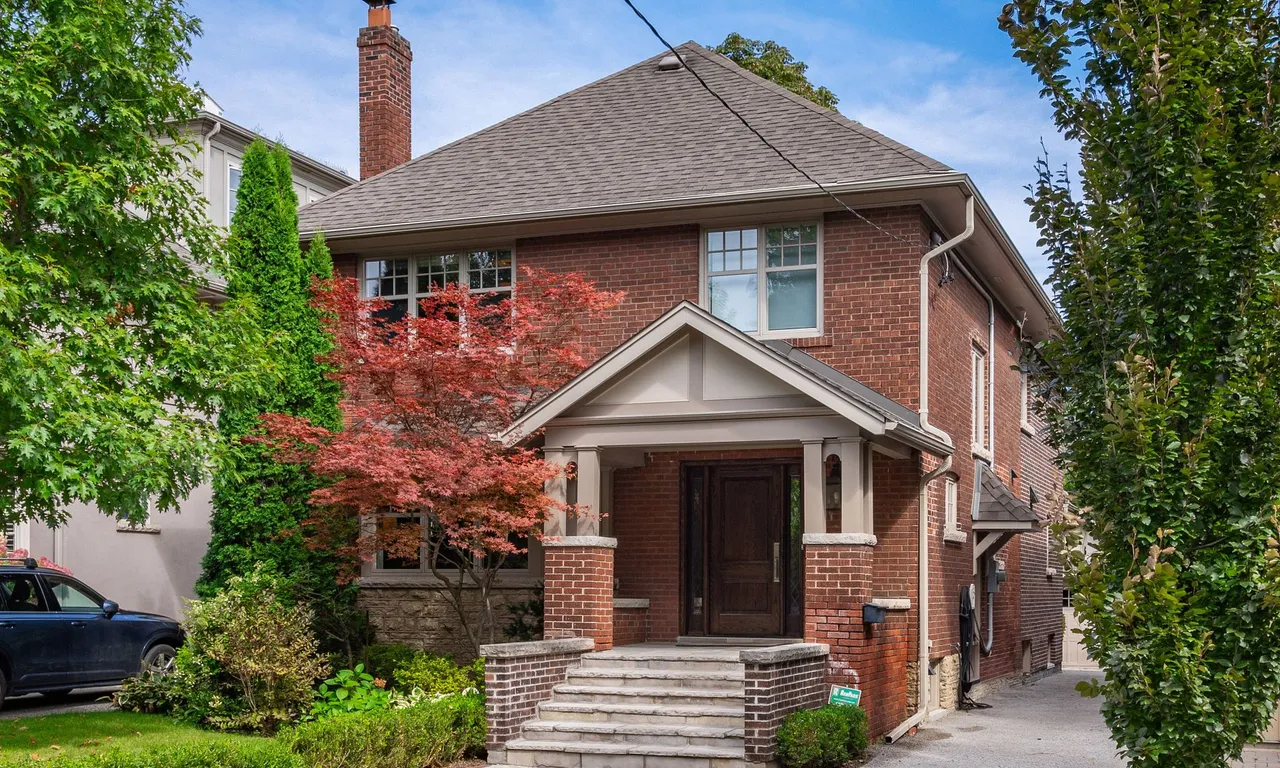 83 Lascelles Blvd, Toronto, ON M5P 2E3