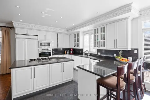 149 Glen Park Ave, Toronto, ON M6B 2C6