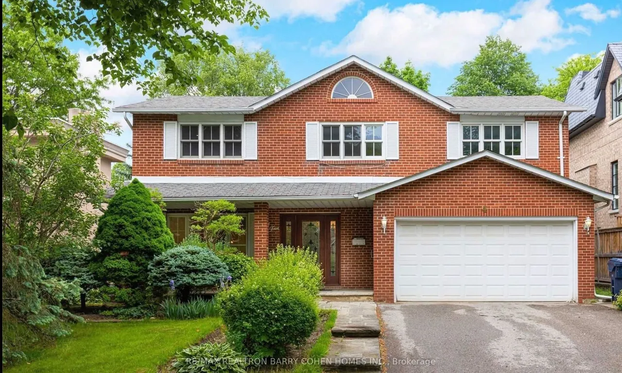 4 Chipstead Rd, Toronto, ON M3B 3E6