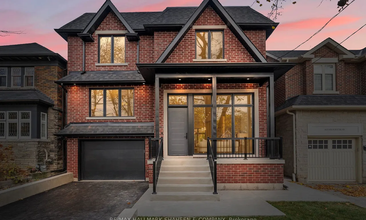 66 Parkhurst Blvd, Toronto, ON M4G 2E2