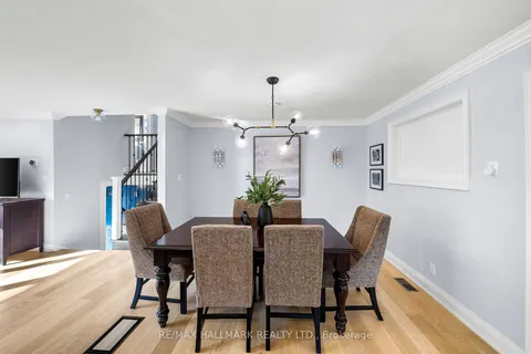 10 Greenyards Dr, Toronto, ON M2M 2R6