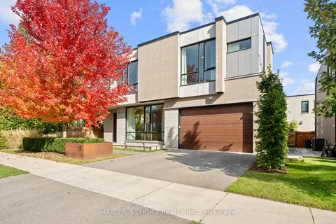 15 Fairmeadow Ave, Toronto, ON M2P 0A5
