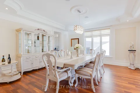 248 Holmes Ave, Toronto, ON M2N 4N1