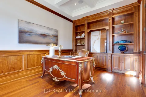 248 Holmes Ave, Toronto, ON M2N 4N1