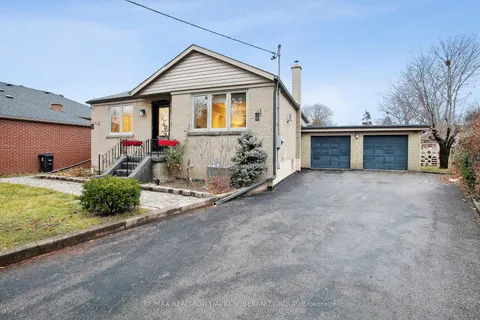 19 Vinci Cres, Toronto, ON M3H 2Y6