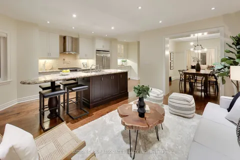 237 Arlington Ave, Toronto, ON M6C 2Z6