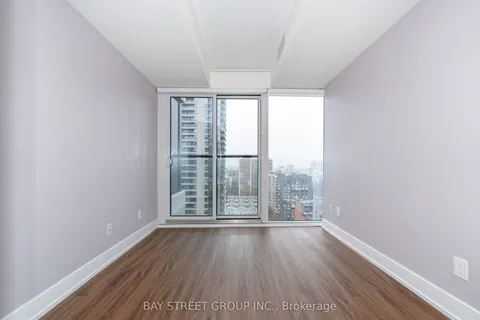 85 Wood Street, Toronto, ON M4Y 0E8