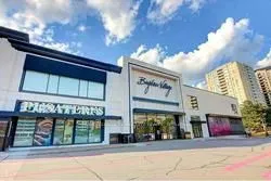 7 Kenaston Gardens, ON M2K 1G7