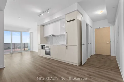 138 Downes Street, Toronto, ON M5E 0E4