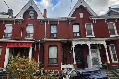 79 Baldwin Street, Toronto, ON M5T 1L5
