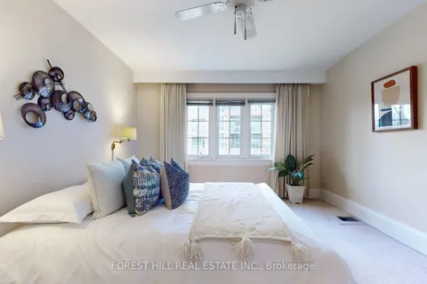 67 Berwick Ave, Toronto, ON M5P 1G9