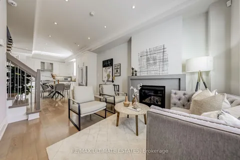 45A Burnaby Boulevard, Toronto, ON M5N 1G3
