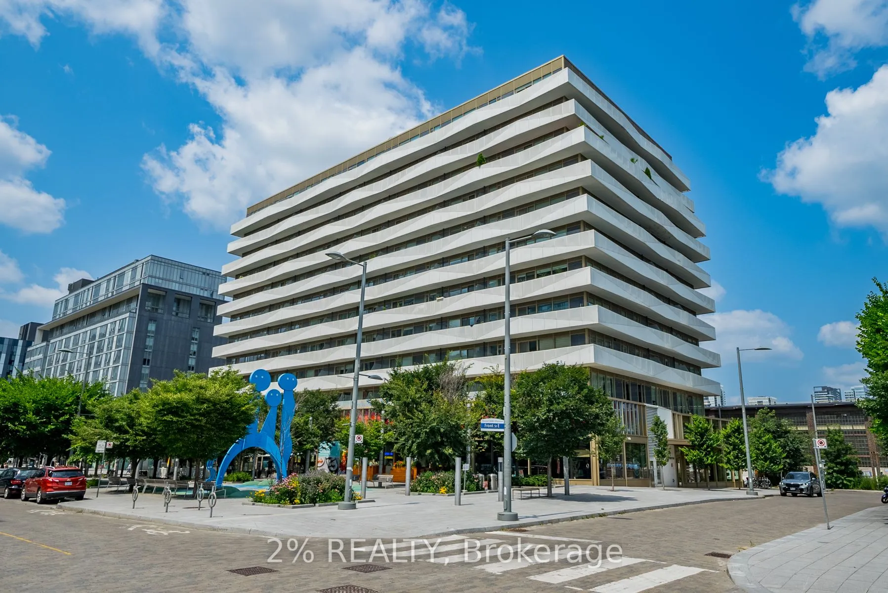 60 Tannery Road, Toronto, ON M5A 0S8