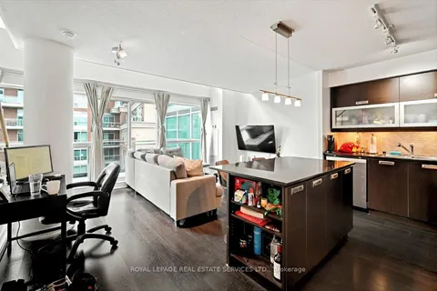 100 Western Battery Road, Toronto, ON M6K 3S2