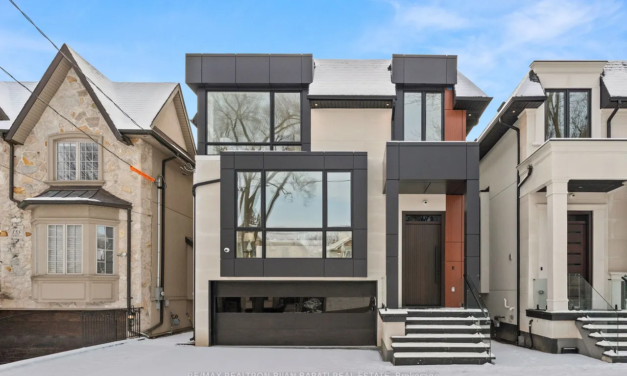 153 B Parkview Ave, Toronto, ON M2N 3Y6