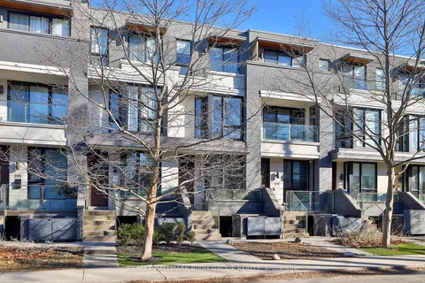 291 Roxton Rd, Toronto, ON M6G 3R1