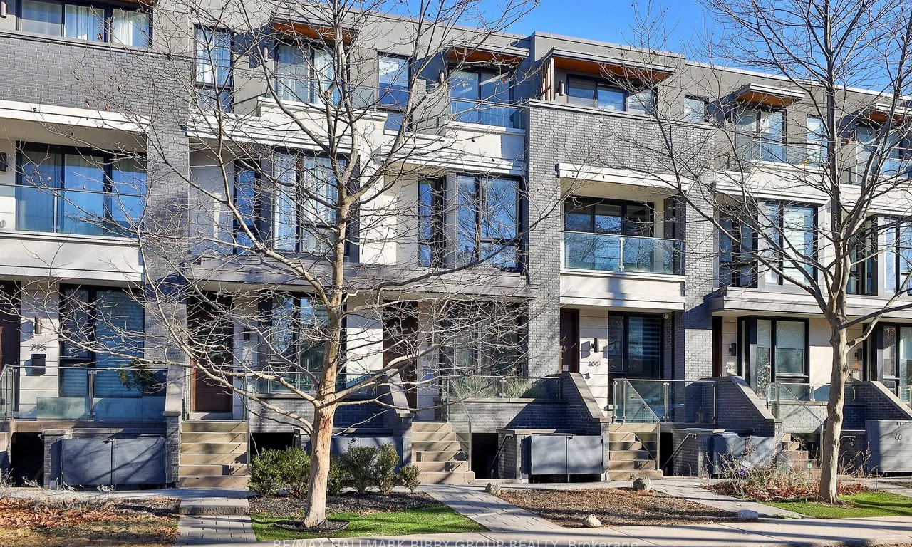 291 Roxton Rd, Toronto, ON M6G 3R1