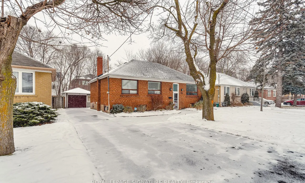 72 De Quincy Blvd, Toronto, ON M3H 1Y7