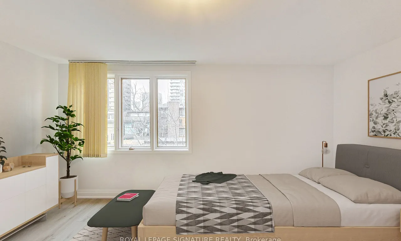 Att/Row/Twnhouse interior view at 43 Gloucester St Toronto