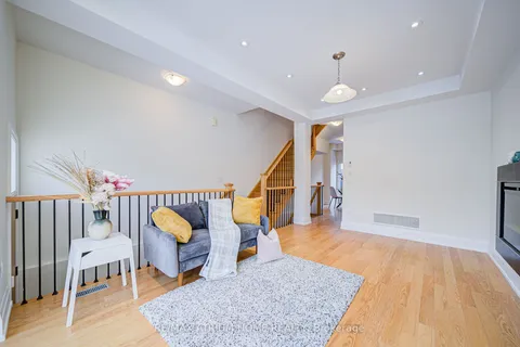 252B Finch Ave, Toronto, ON M2N 0K3