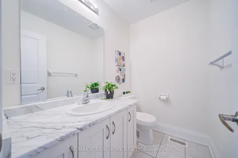 252B Finch Ave, Toronto, ON M2N 0K3