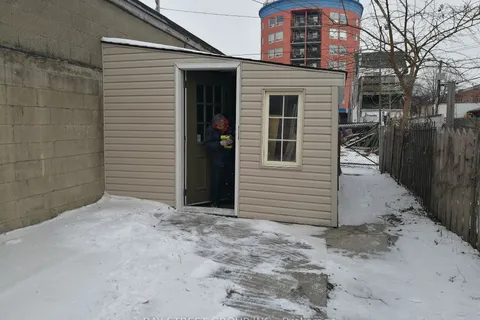 8 Dublin St, Toronto, ON M6H 1J3