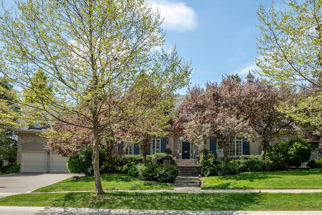 17 Bayview Ridge N/A, ON M2L 1E3