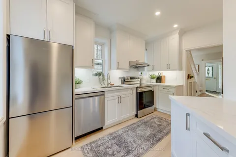 61 Westmount Ave, Toronto, ON M6H 3K2