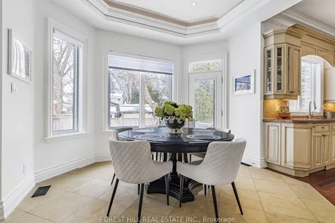 130 Mckee Ave, Toronto, ON M2N 4C4