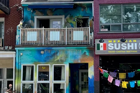 183 Augusta Avenue, Toronto, ON M5T 2L4