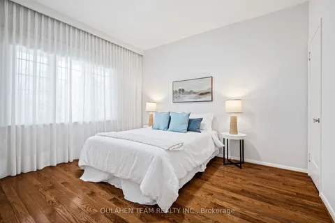 225 Robina Ave, Toronto, ON M6C 3Y9