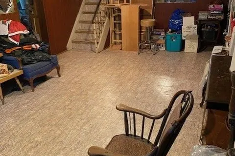 341 Pleasant Ave, Toronto, ON M2R 2R3