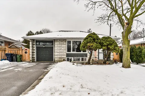 75 Sloane Ave, Toronto, ON M4A 2A8