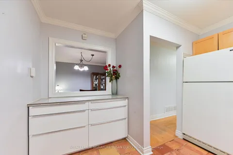 75 Sloane Ave, Toronto, ON M4A 2A8