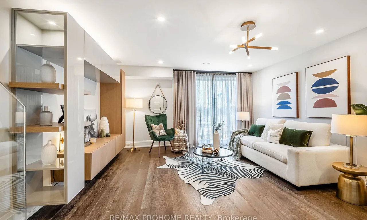 3060 Bayview Ave, Toronto, ON M2N 5L2