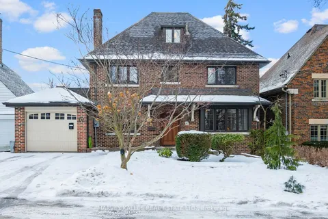 47 Glengowan Rd, Toronto, ON M4N 1G1