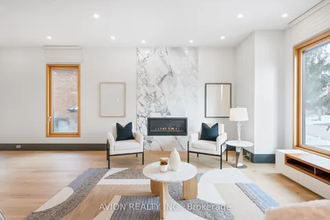 170 Burndale Avenue, Toronto, ON M2N 1T2