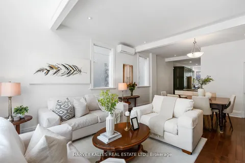 429 Sackville St, Toronto, ON M4X 1T1