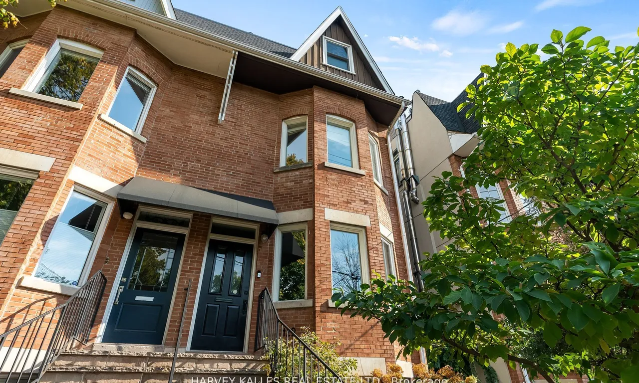 429 Sackville St, Toronto, ON M4X 1T1